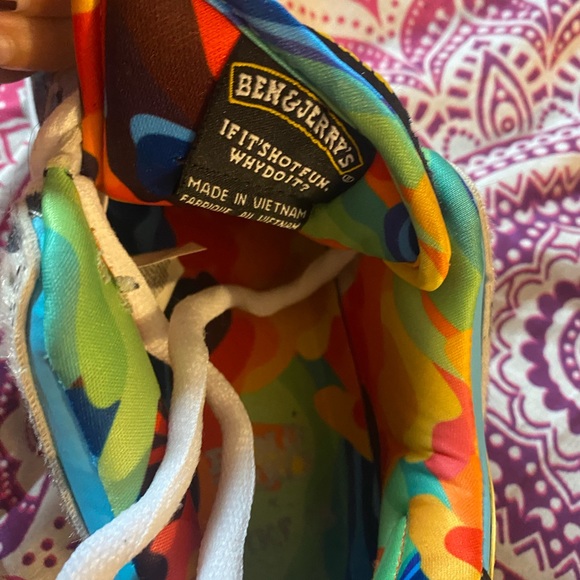 Ben and Jerry’s dunks - Picture 3 of 4